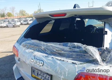 2014 Jeep Grand Cherokee Laredo из США, поврежденный, VIN 1C4RJFAG4EC110218